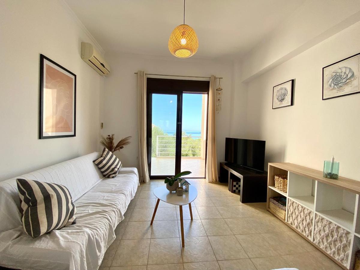 Seaview With Shared Pool, Almyrida * La Canée